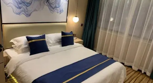 Люкс Deluxe Guanting Holiday Hotel