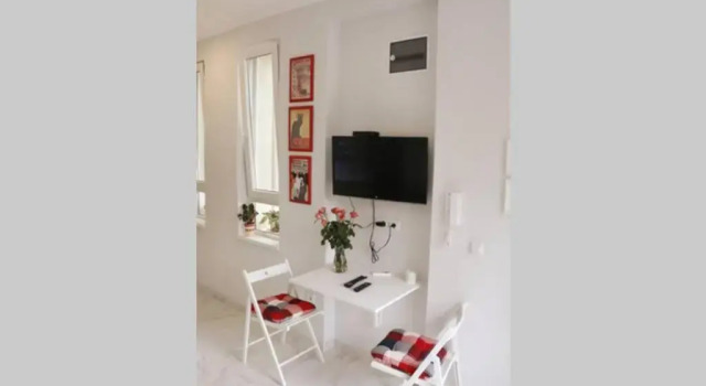 ROCK - Studio with 30m2 terrace, Забронировать Отель Отели в центре Белграда, в центре