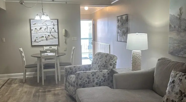 Номер Standard с 2 комнатами Smoky Mountains 304 2BD Condo with Private Balcony and Fireplace by RedAwning