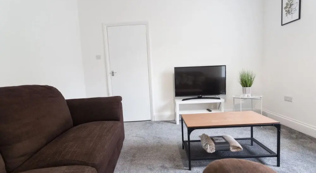 Short Stay Bristol - Foster House