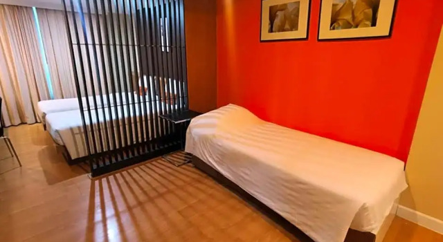 Номер Deluxe Silom Convent Garden