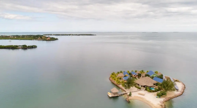 Вилла Exclusive Private Island With 360 Degree View of the Ocean