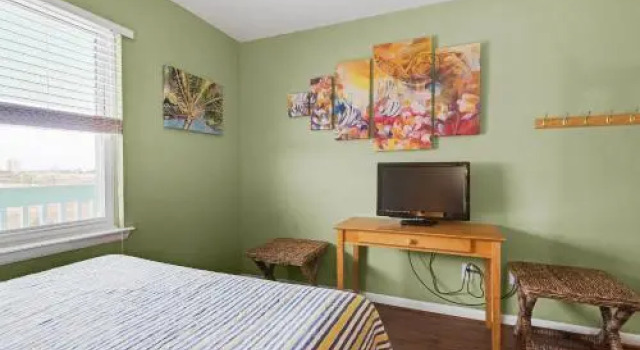 Deep Water Cove 205