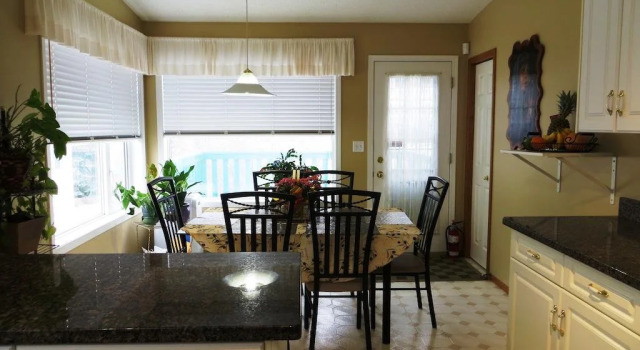 Aliannas Bed & Breakfast, Book Hotel Calgary Calgary Region