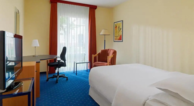 Одноместный номер Classic Sheraton Offenbach Hotel