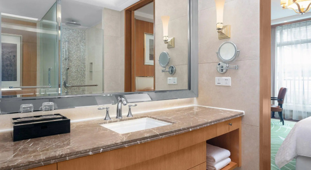 Двухместный номер Deluxe Sheraton Changzhou Wujin Hotel
