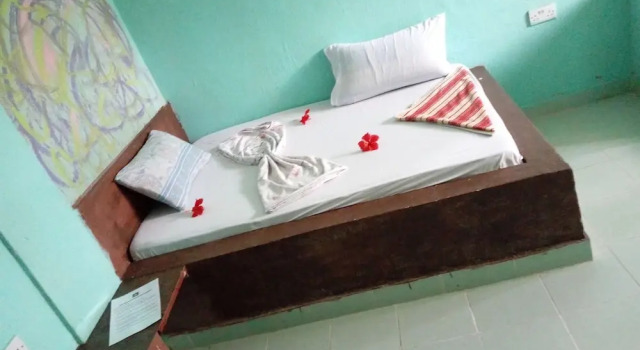 Amira's Roomz Zanzibar, Rezerwuj Hotel Hotele w Changuu Island z parkingiem, Parking