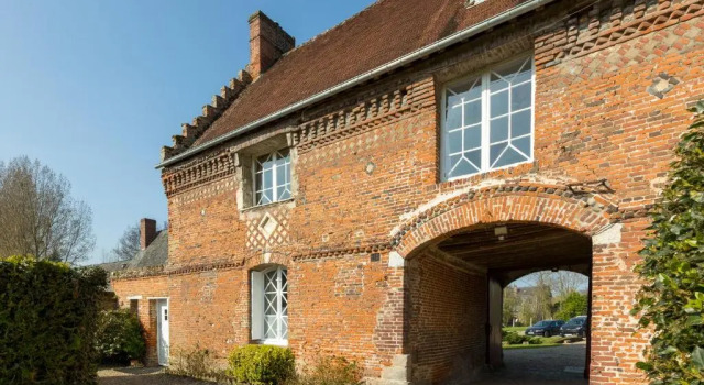 Auberge du Manoir dArchelles, Book Hotel Arques-la-Bataille 