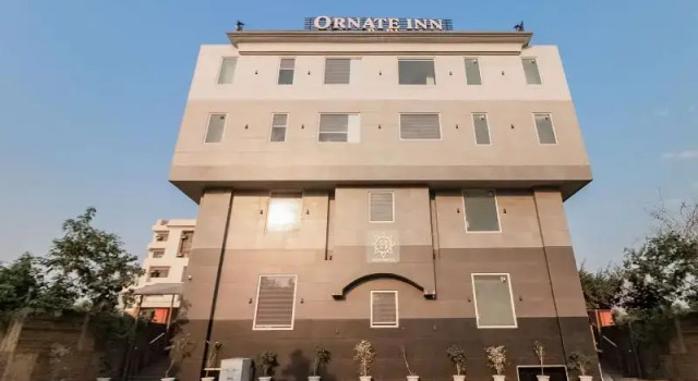 Capital O 76736 Ornate Inn By Blessings, Забронировать Отель Отели Нью-Дели 3 звезды, рядом с Embassy of Switzerland, 3*