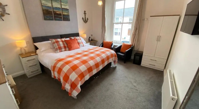 Номер Deluxe Coach Guest House