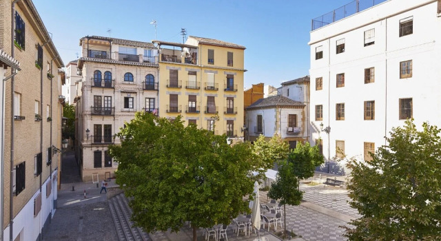 EnjoyGranada NAVAS CENTRO -Parking Cercano