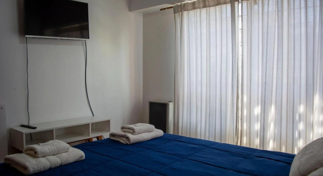 Departamento para 4 a 1 cuadra del Hospital Italiano - Apartment for 4, 1 block from Italian Hospital