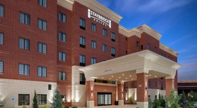 Люкс с видом на реку Staybridge Suites - Oklahoma City - Downtown by IHG