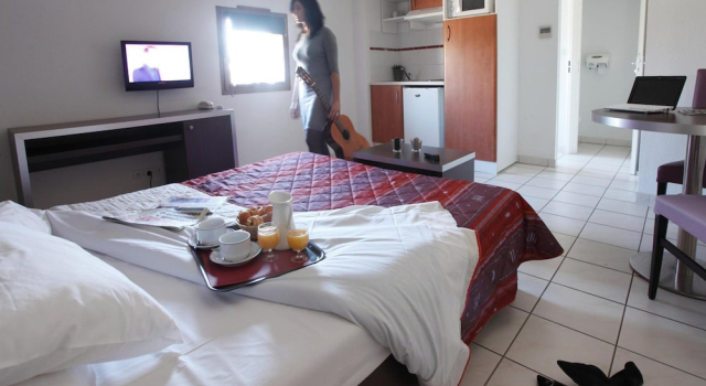 Апартаменты Classic res La Barbacane, Carcassonne, studio for 2 people