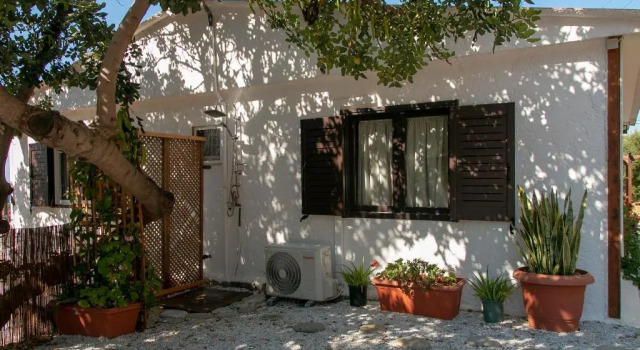 Summer Dream Cottage, 2BR, Beautiful sea view, Забронировать Дом для отпуска Отели East Crete с парковкой, Парковка