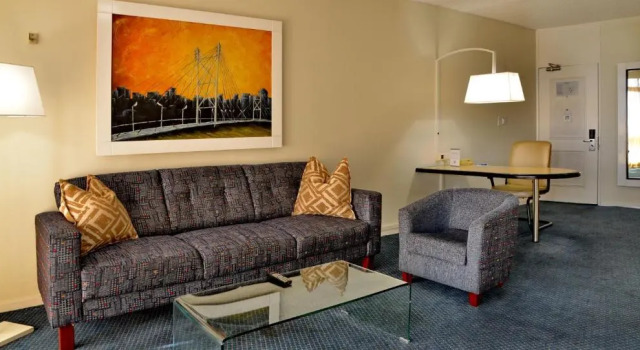 Люкс The Parktonian All Suite Hotel