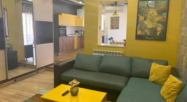 Апартаменты Trakia Street Apartment