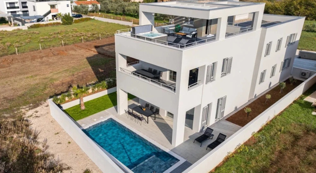 Коттедж Villa Suton u Zatonu ZadarVillas