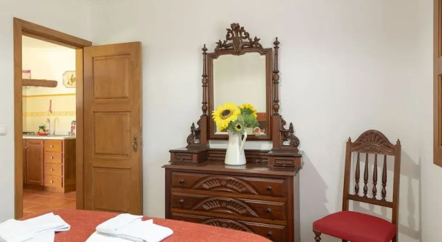 Casa do Pelourinho, Rezerwuj Dom wakacyjny Domki letniskowe w Norte Region, Domek