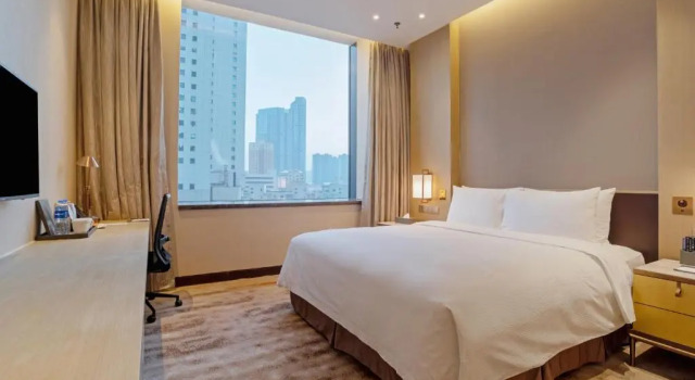 Люкс Family Hilton Shenyang