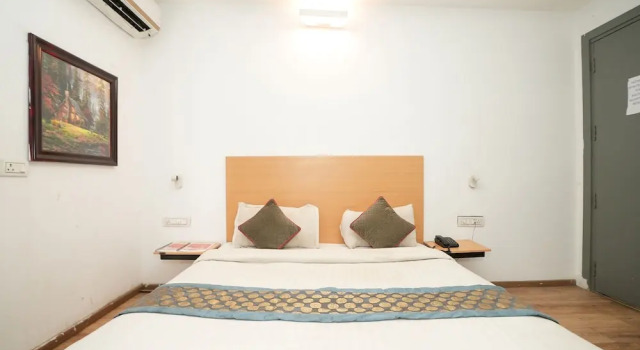 Hotel Royal Galaxy, Varaa Hotelli Gurgaon 
