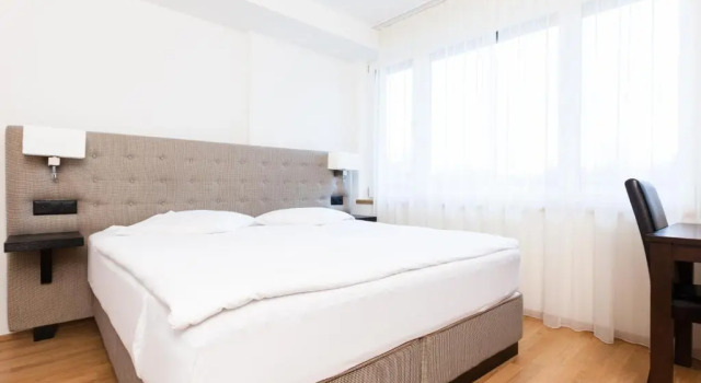 Студия Swiss Star Longstreet - Self Check-In