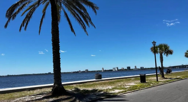 Апартаменты Modern 2 BR Condo - 2 block from San Marco