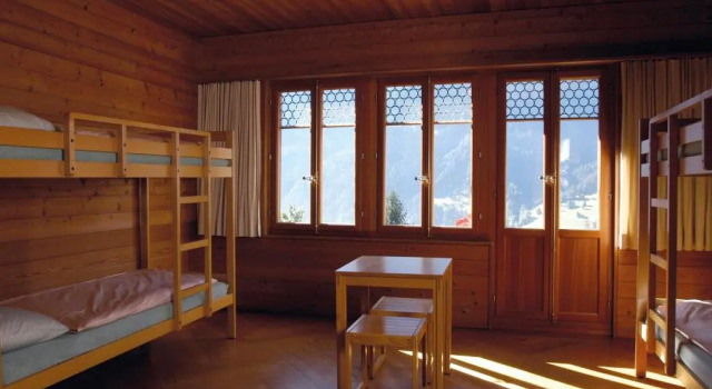 Шестиместный номер Standard Grindelwald Youth Hostel