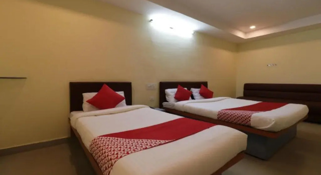 Hotel Rama Royal By OYO Rooms, Book Hotel Nellore Andhra Pradesh