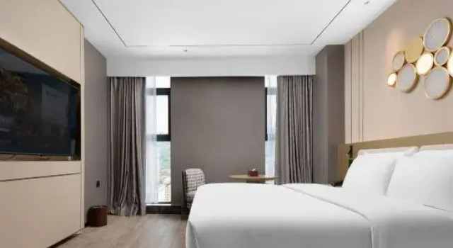 Люкс Orange Hotel (Yibin West Railway Station WanXiang World)
