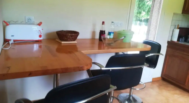 House With 3 Bedrooms in Lacam-d'ourcet, With Wonderful Lake View and Enclosed Garden, Book Hotel Sousceyrac-en-Quercy 