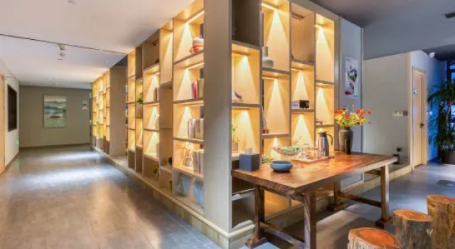 Rezen Select  Hotel  Quzhou Oriental  Plaza, Забронировать Отель Цюйчжоу Чжэцзян