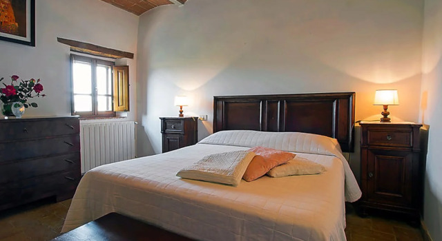 House Salustri Cinigiano 27190, Boek Hotel Hotels in Cinigiano met zwembad, Zwembad