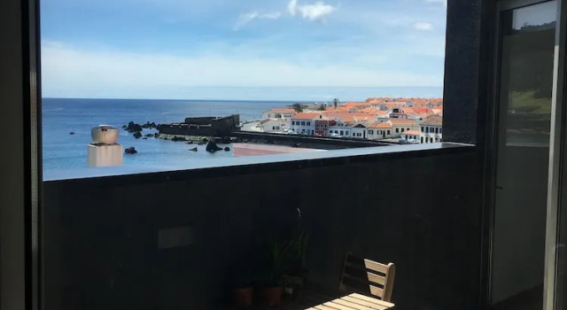 Номер Deluxe Porto Pim Bay