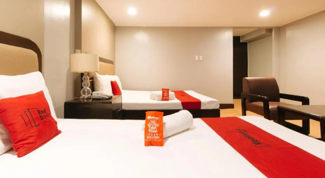 Трёхместный номер Standard Arzo Hotel Manila