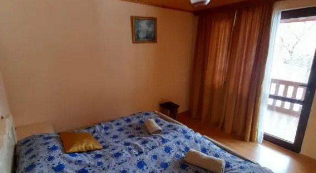 Jeiran Japaridzes Guesthouse, Prenota Hotel Hotel a Samegrelo Zemo-Svaneti con parcheggio, Parcheggio