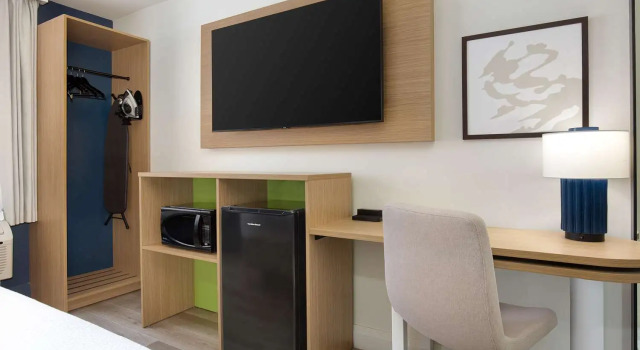 Двухместный номер Standard Spark by Hilton Brockville