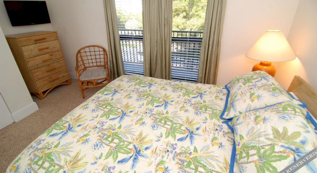 Vacation Rentals by REMAX of the Islands, Забронировать Отель Отели Санибел с бассейном, рядом с Sanibel Sea School, Бассейн