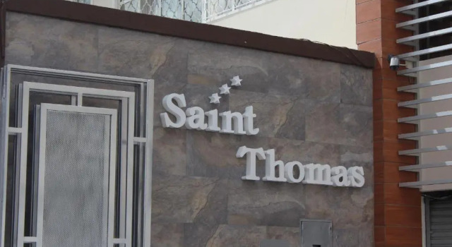 Hotel Saint Thomas, Забронировать Отель Отели Кито 3 звезды, рядом с Del Arbolito Park, 3*