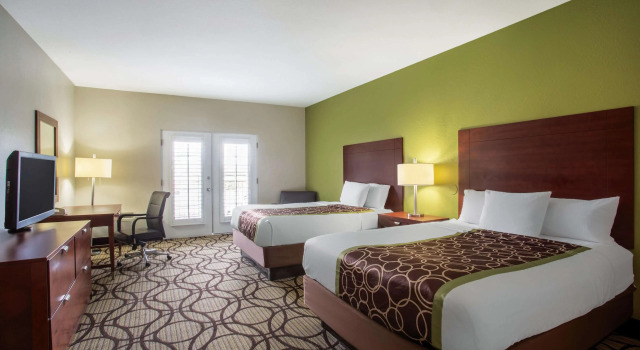 La Quinta Inn & Suites by Wyndham Conference Center Prescott