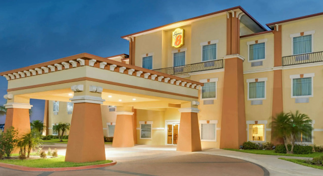 Super 8 by Wyndham Hidalgo/McAllen Area, Забронировать Отель Макаллен Rio Grande Valley