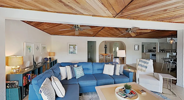 Paradise Found! Direct Gulf Access, Kayaks, Heated Pool, Hot Tub - Sky Palms Villa - Roelens, Забронировать Отель Кейп-Корал Southwest Florida