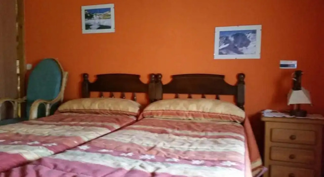 Casa Rural el Casillo del Abuelo Goyo, Забронировать Отель Наварредонда-де-Гредос Sierra de Gredos