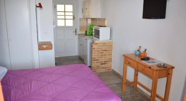 Студия с видом на море Rising Sun Apartments & Studios