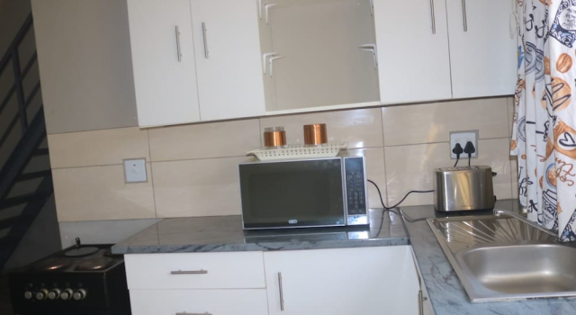 Happytimes Guest House, Boek Pension Randburg 