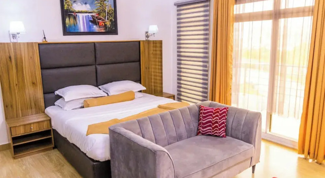 Deluxe Suite Nelson Mandela Gardens
