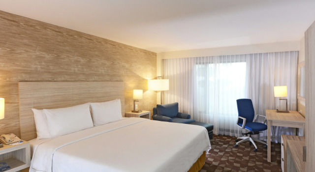 Holiday Inn Express Toluca, Rezervovat Hotel Hotely v State of Mexico se snídaní, Snídaně