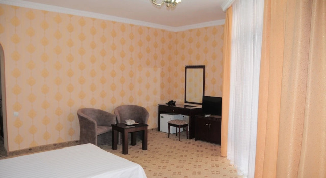 Standard Yhden hengen huone parvekkeella näkymä Kabir Hotel