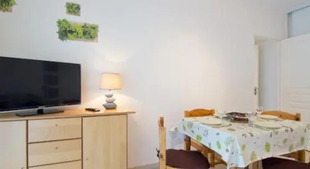 Apartment Quai Malo, Забронировать Апартаменты/квартира Отели Сен-Мало с парковкой, рядом с Порт Сен-Мало, Парковка