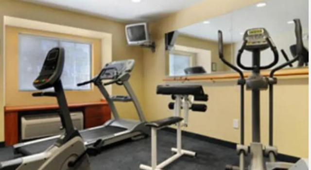 Люкс SureStay by Best Western Huntsville East